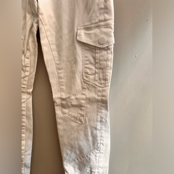 Joe's Jeans White Cargo - Picture 7 of 8